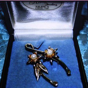 Vintage Gold Wishbone Flowers Leaf Pearl Brooch 1970's